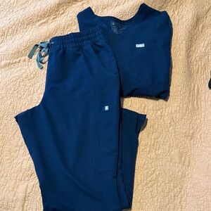 Figs Deep Blue Scrub Top